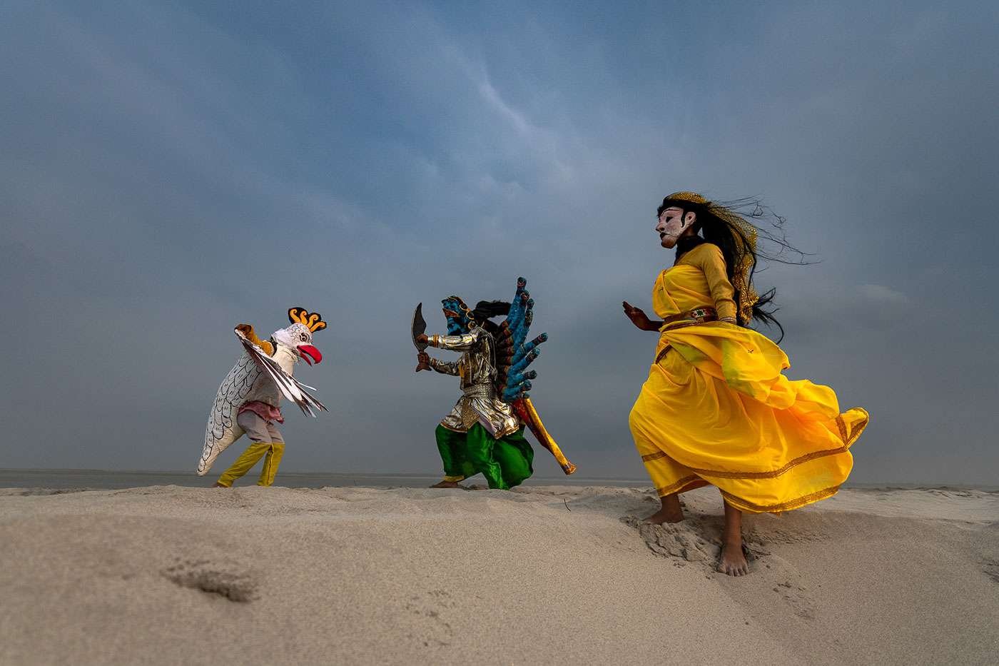 Here, on a transient silt-island left behind by the receding Brahmaputra river, the monastery troupes play out narratives from the great Indian epics, Ramayana and Mahabharata. Even the skies are in dramatic mood as a mini-climax, Jatayu's valiant but futile attempt to save Sita, plays itself out.